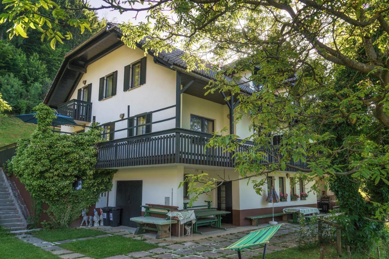 Apartments Zakrasnik Skofja Loka Luaran gambar