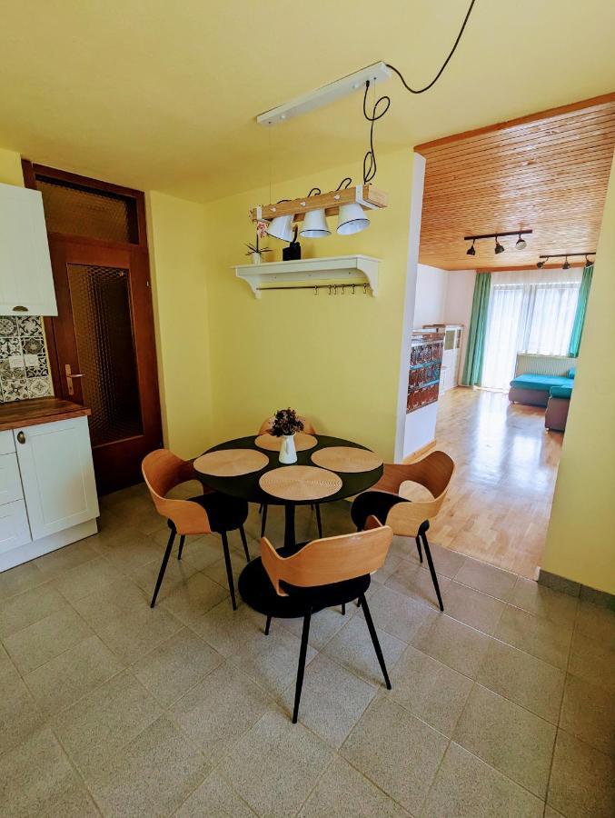Apartments Zakrasnik Skofja Loka Luaran gambar