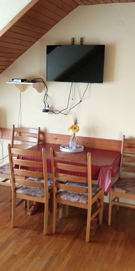 Apartments Zakrasnik Skofja Loka Luaran gambar